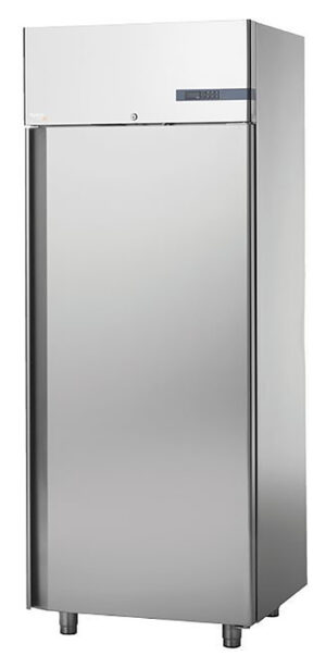 Шкаф холодильный Apach Chef Line LCRM70ND2 с агрегатом